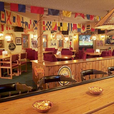 Commodores Inn Stowe Restoran foto