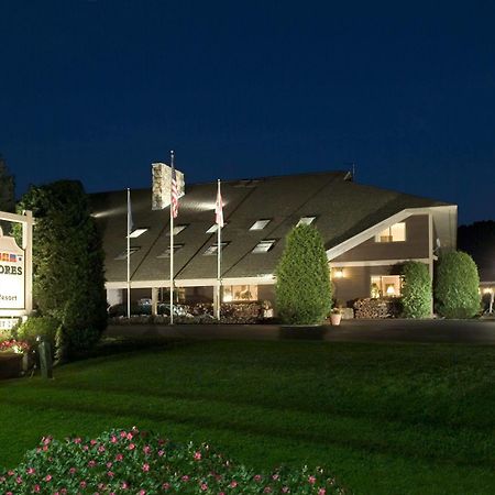 Commodores Inn Stowe Bagian luar foto