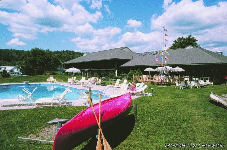 Commodores Inn Stowe Bagian luar foto