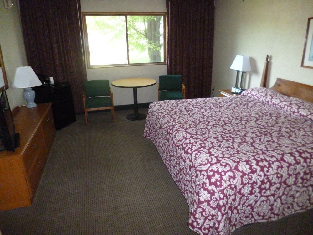 Commodores Inn Stowe Bagian luar foto