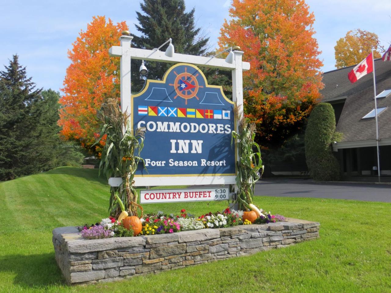 Commodores Inn Stowe Bagian luar foto